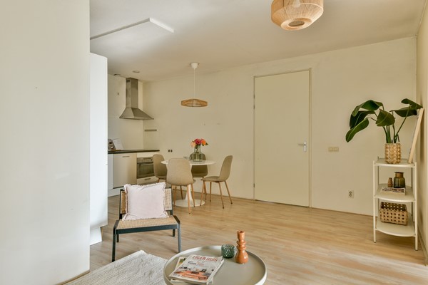 Medium property photo - Titus van Rijnstraat 152, 1058 GB Amsterdam